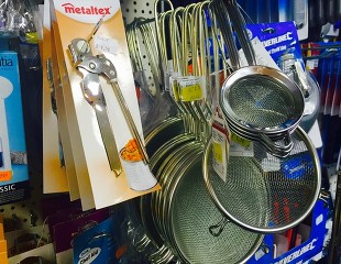 Kitchen supplies for sale in our Belfast hardware store